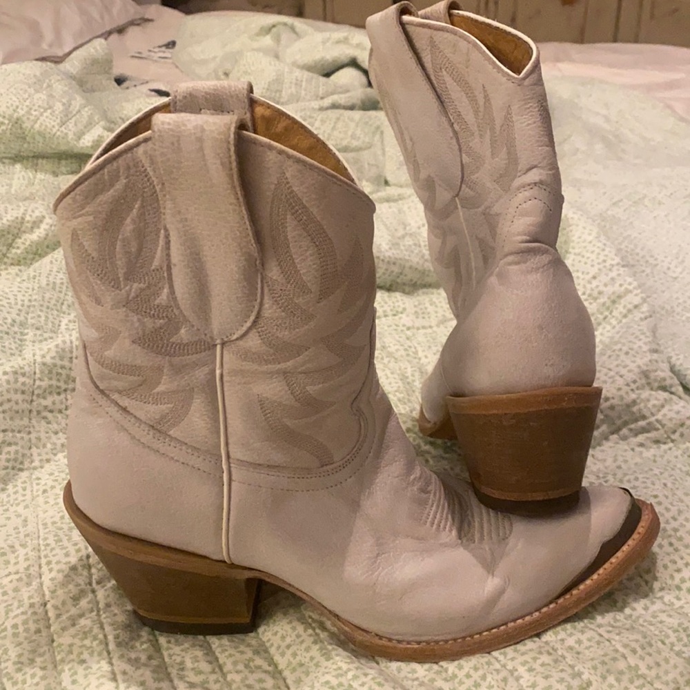 Idyllwind by Miranda Lambert!